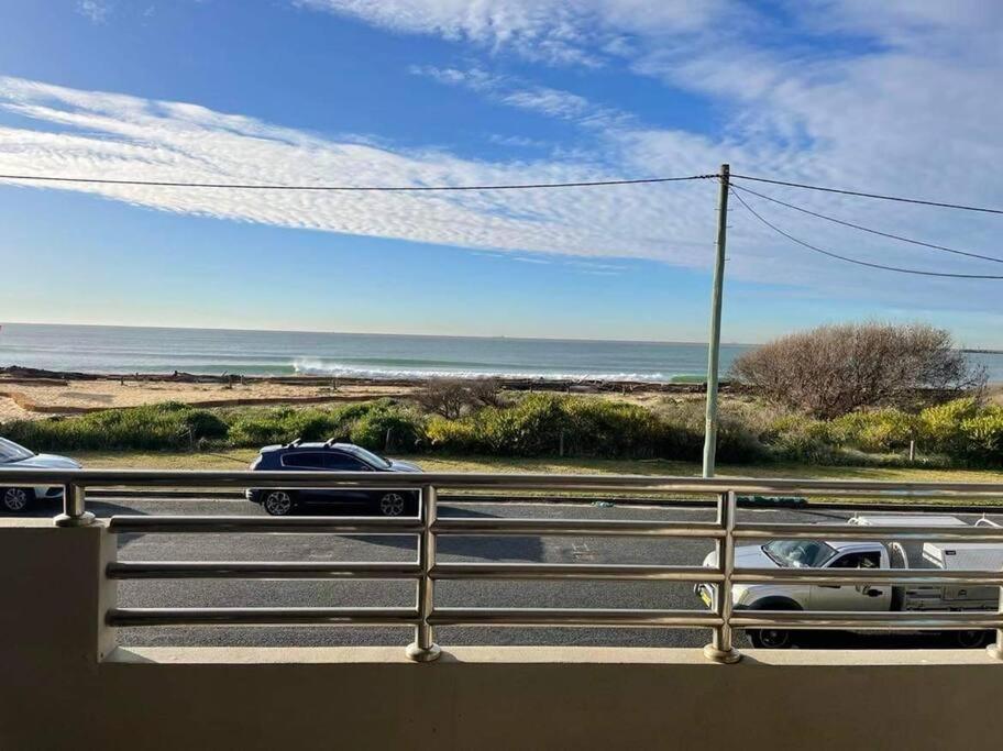 Beach House On Stockton Beach, Newcastle Villa Eksteriør bilde